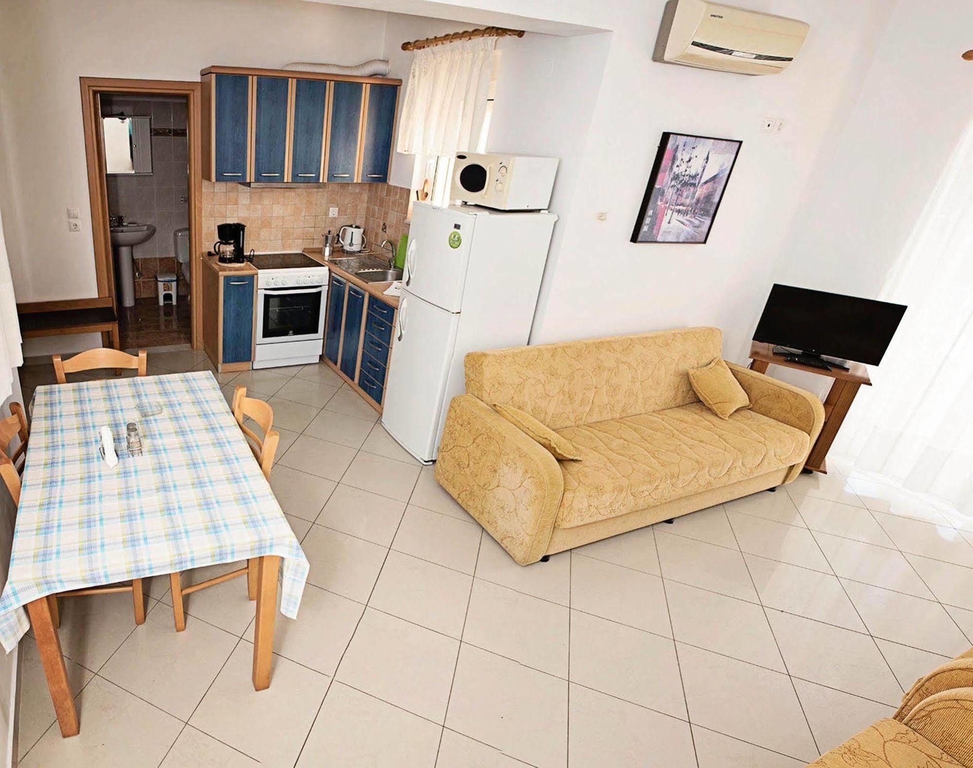 Nephele Apartments Faliraki Esterno foto