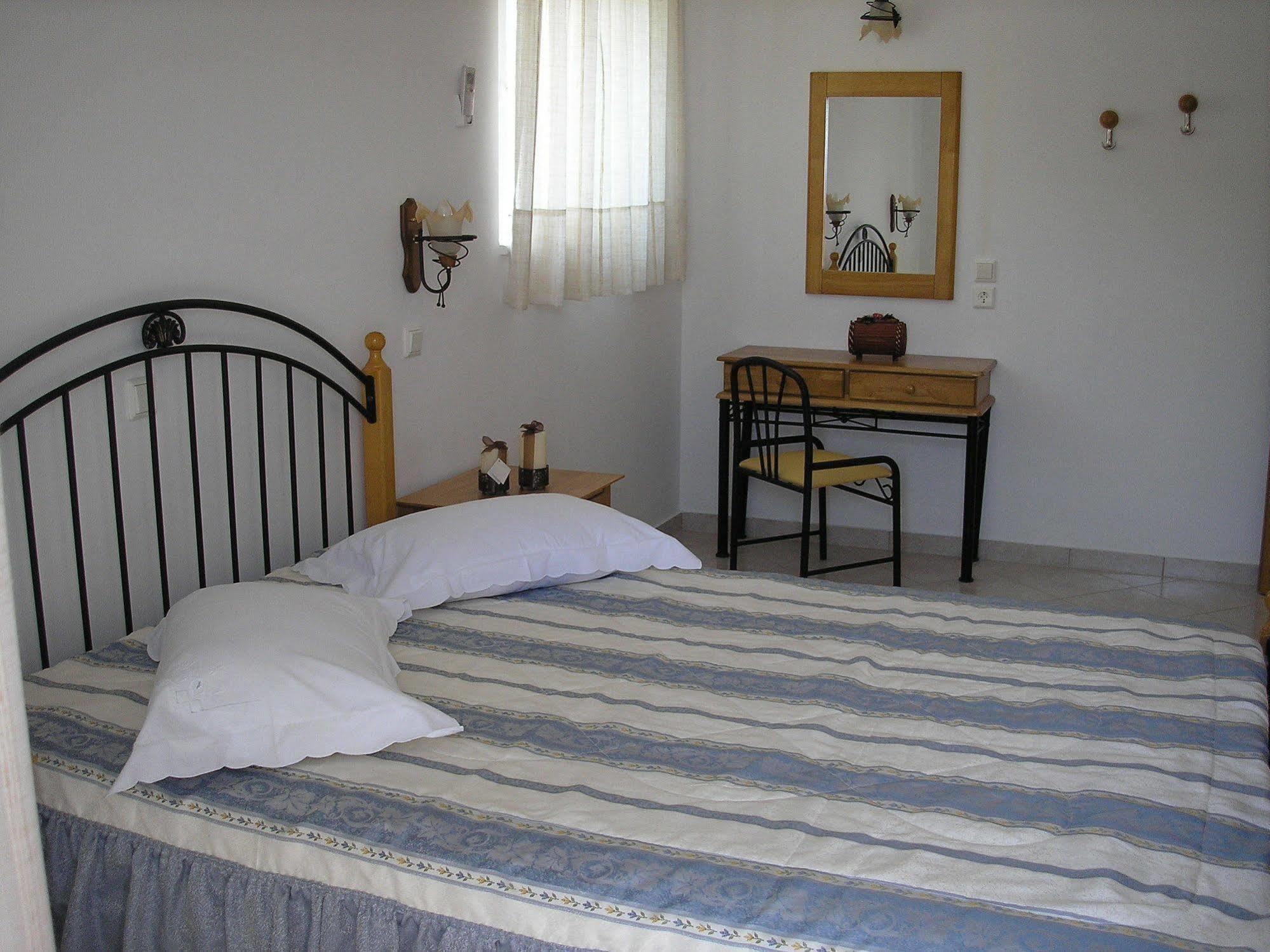 Nephele Apartments Faliraki Esterno foto