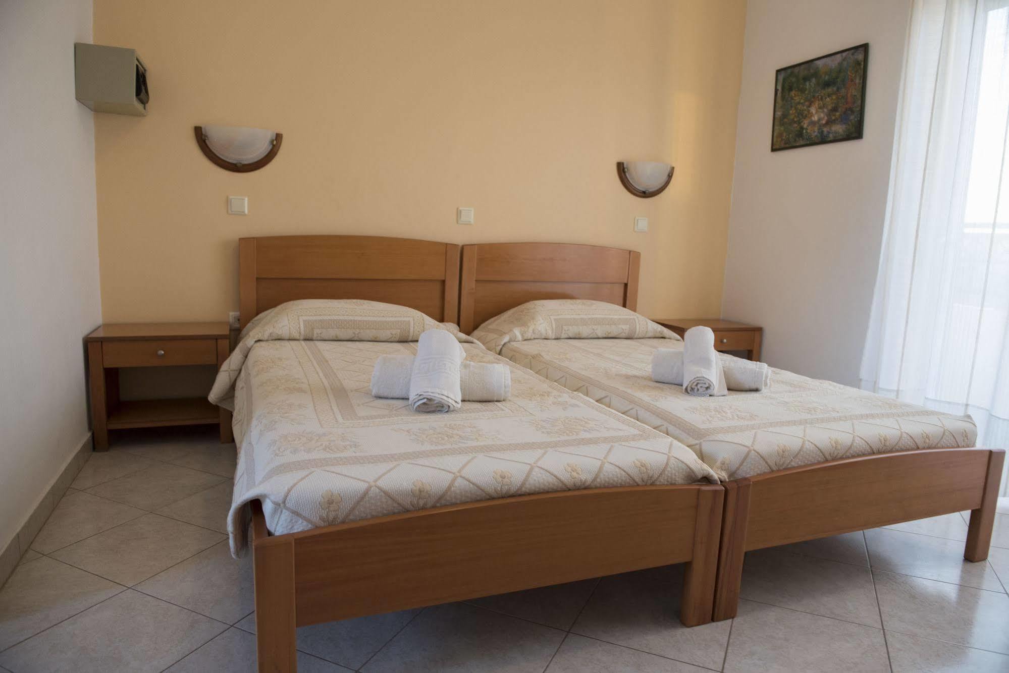 Nephele Apartments Faliraki Esterno foto