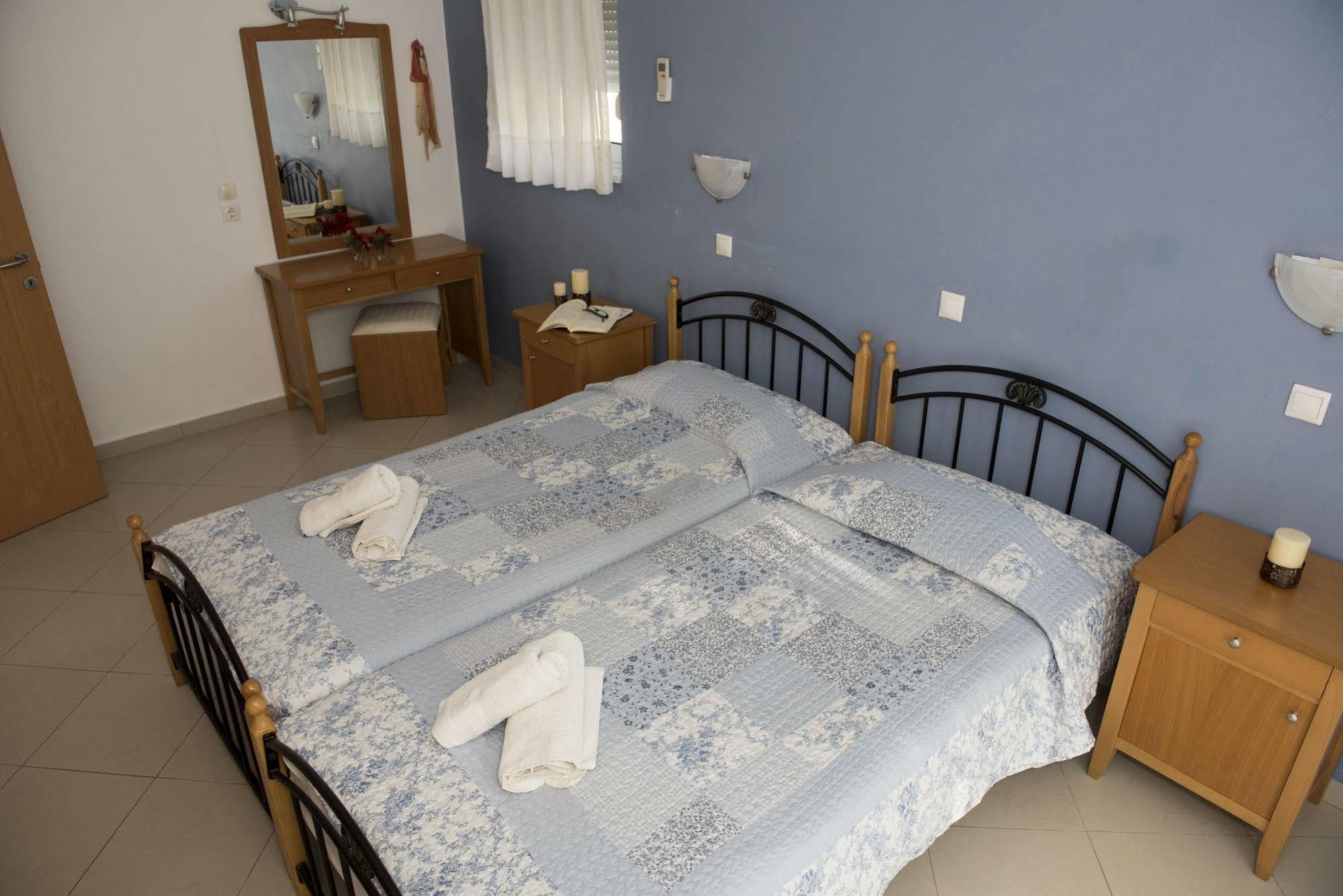 Nephele Apartments Faliraki Esterno foto